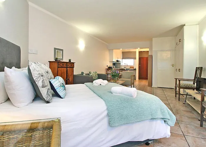 Blue Waters Studio 12 In Sea Point
